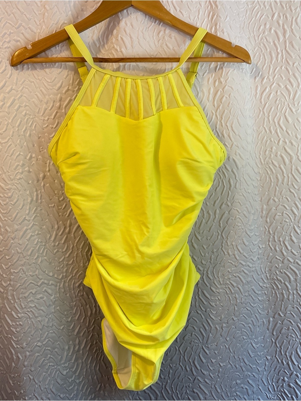 Holipick Yellow Strappy High-Neck One-Piece Swimsuit